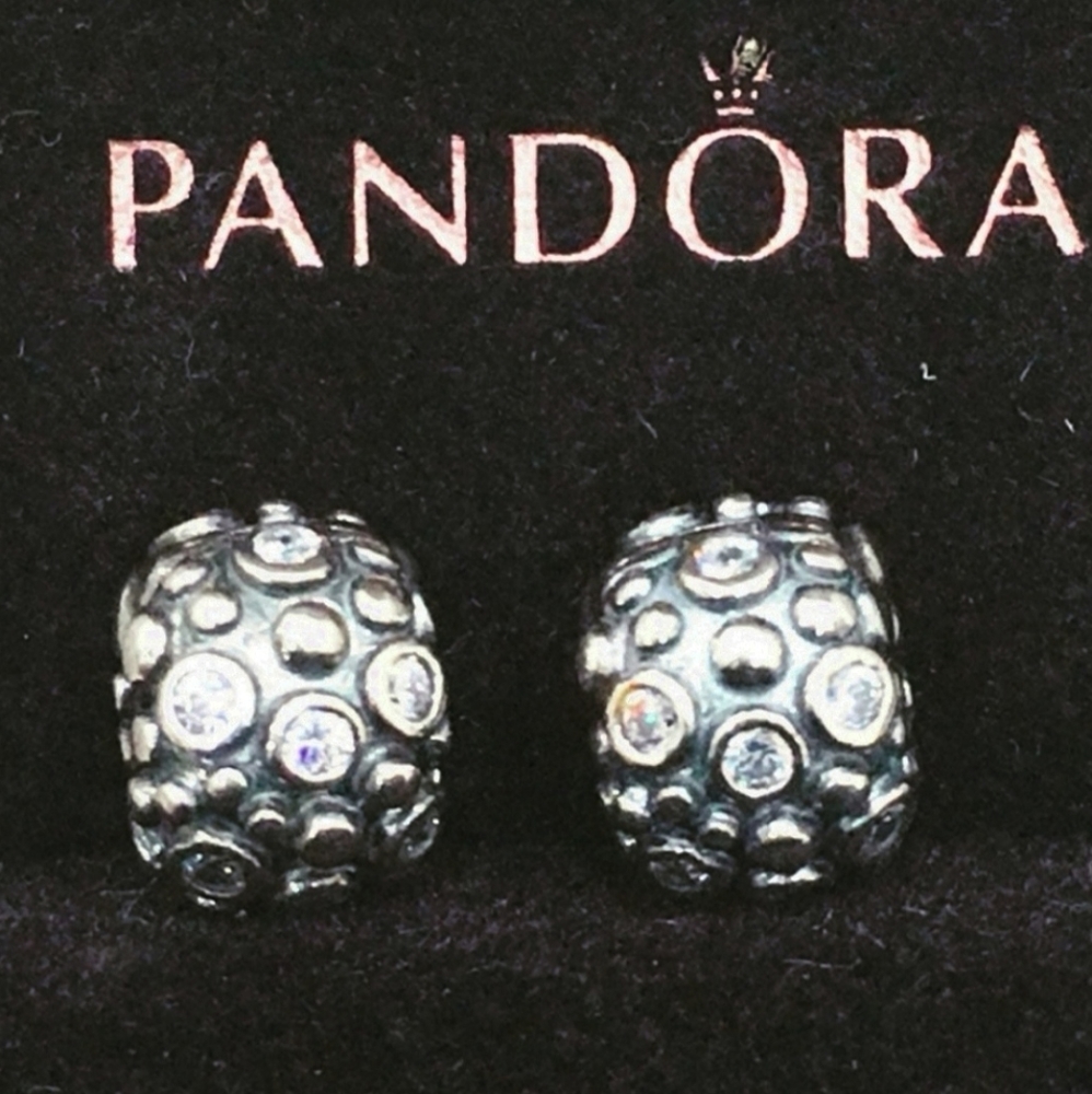 PAIR of authentic Pandora " Clear Encore clips " #790593CZ